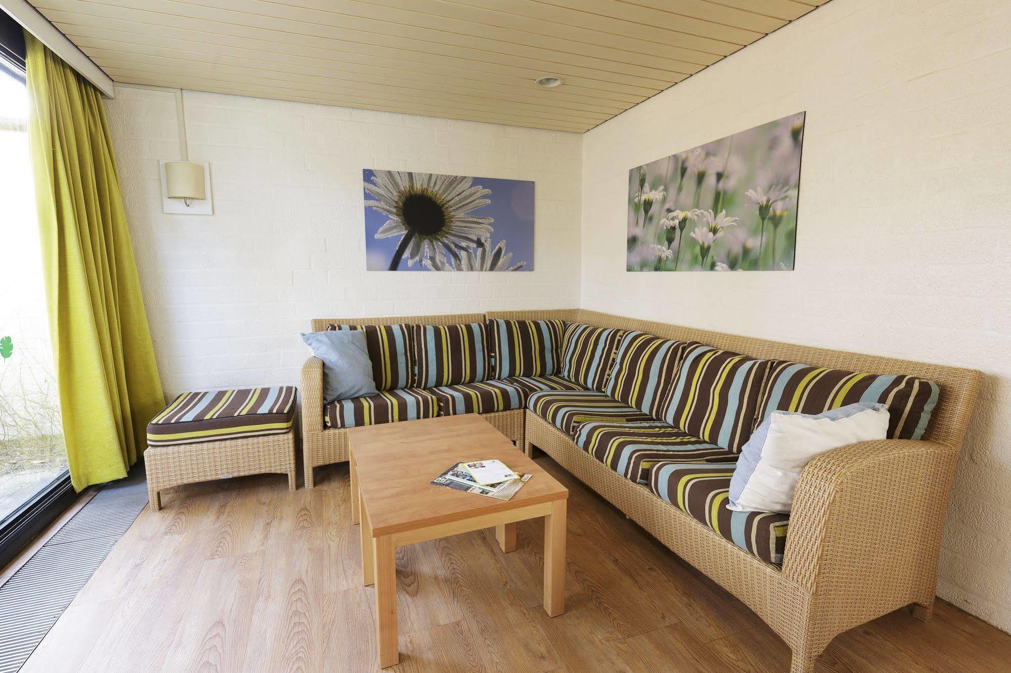 Hotel De Vossemeren By Center Parcs Lommel Exteriér fotografie